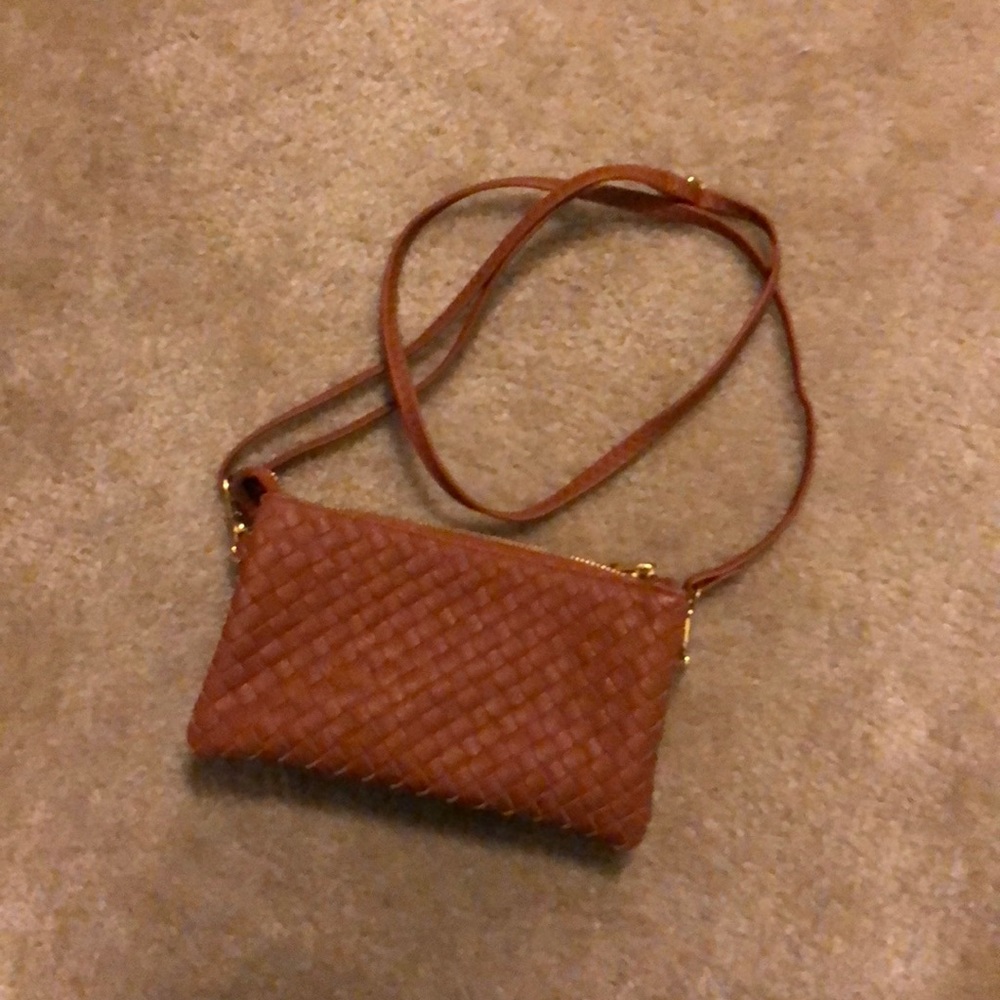Crossbody bag